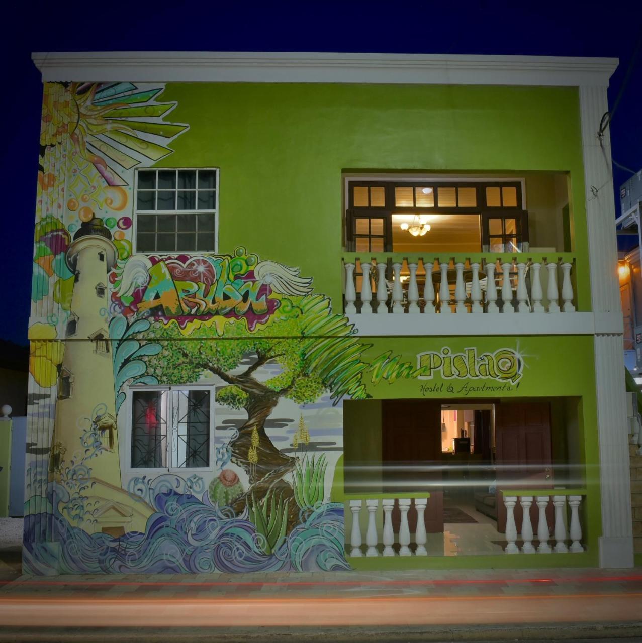 Pista Q Hostel And Apartments Oranjestad Exterior photo